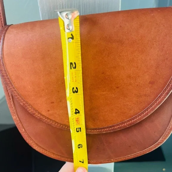 AUTHENTICATED Coach Brown Leather Crossbody Bag - Picture 10 of 13